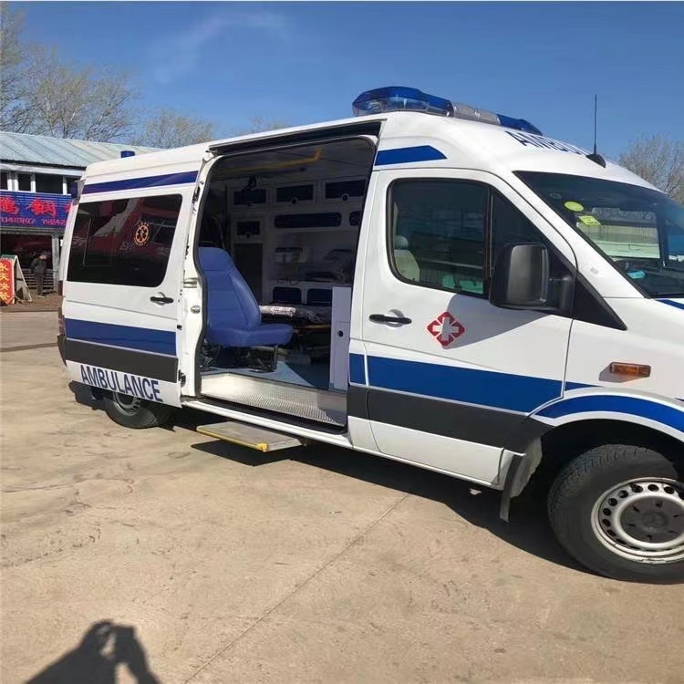 荣昌私人长途救护车出租转院回家